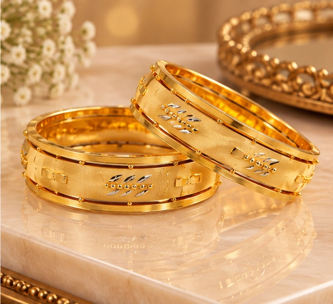 Royal Bangle 011 view 2